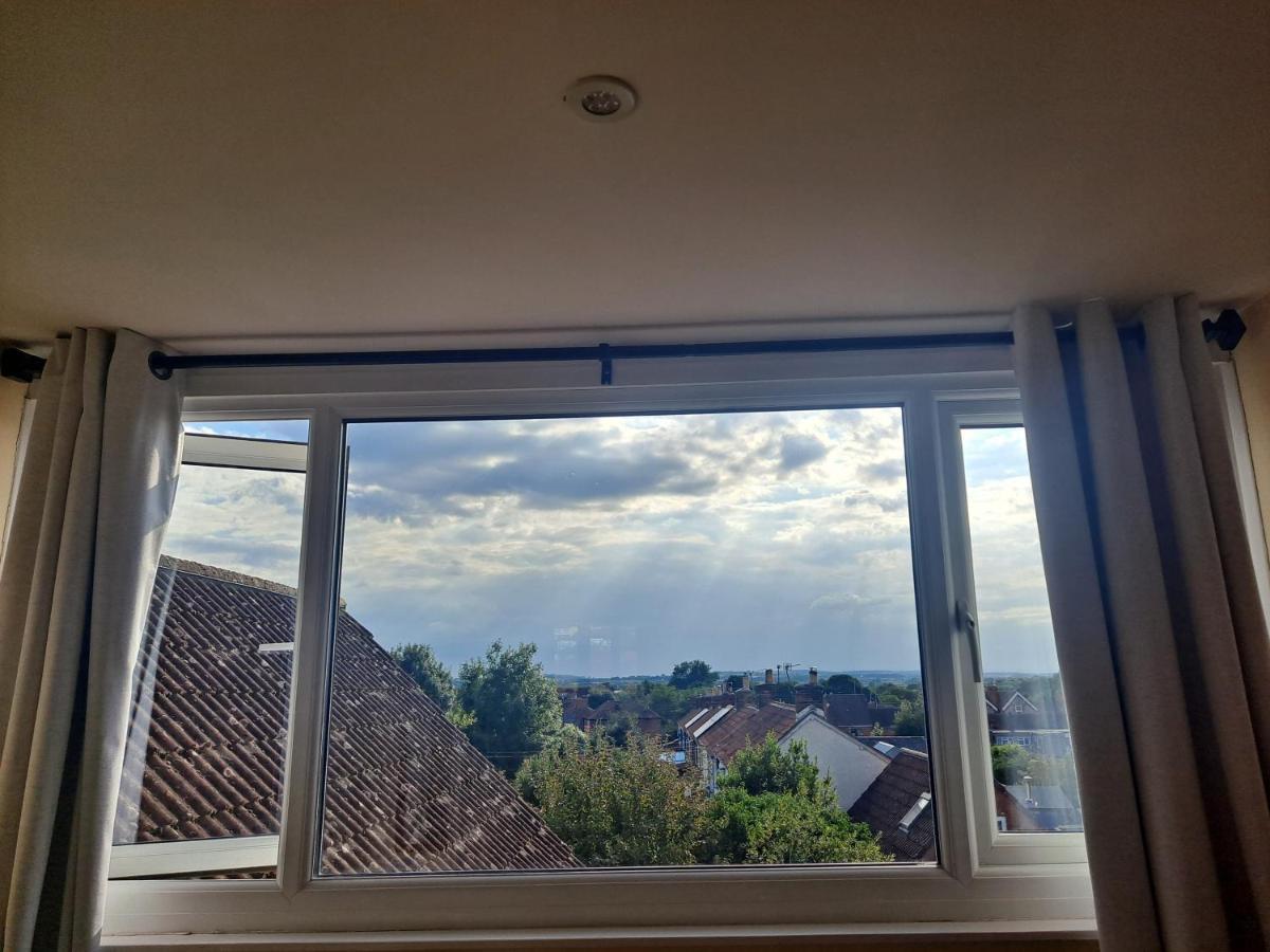 Pilgrims Of The Goddess Bed and Breakfast Glastonbury Exteriör bild