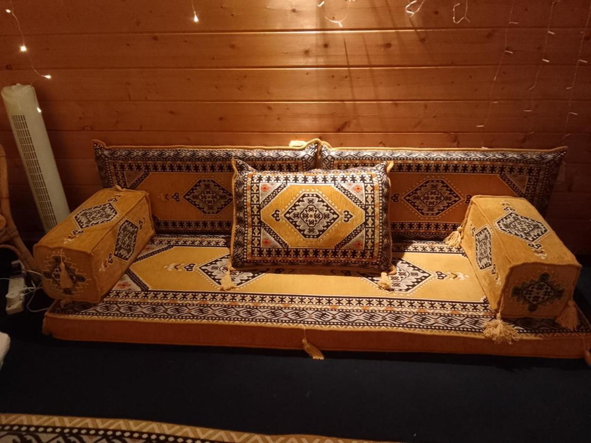 Pilgrims Of The Goddess Bed and Breakfast Glastonbury Exteriör bild
