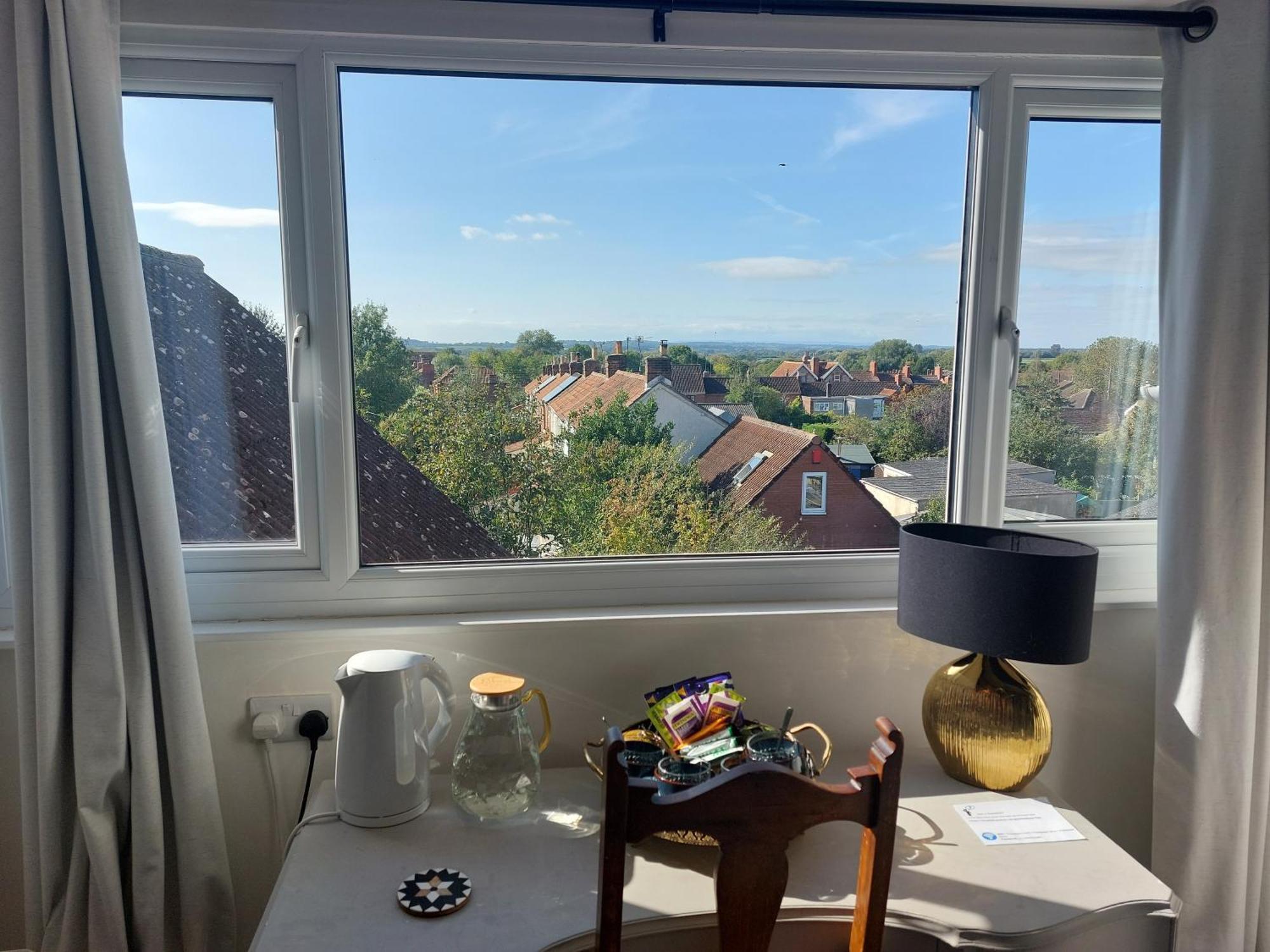 Pilgrims Of The Goddess Bed and Breakfast Glastonbury Exteriör bild